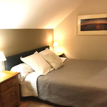 Le Bec De L'aigle Apartament *